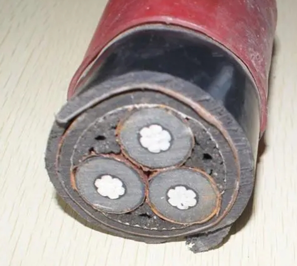 電線電纜應(yīng)用廣泛，具體有什么區(qū)別？.jpg